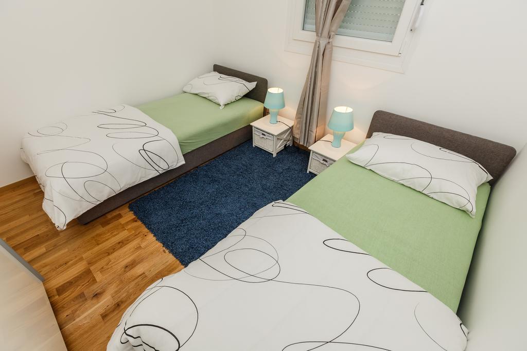 Sky Split Apartment Zewnętrze zdjęcie