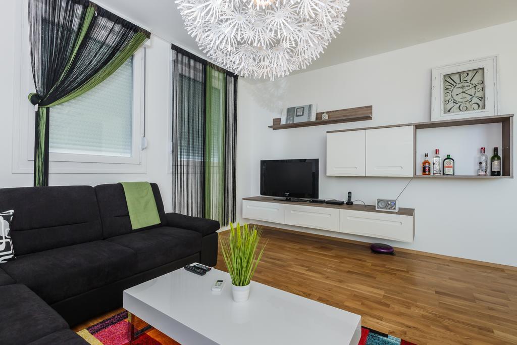 Sky Split Apartment Zewnętrze zdjęcie